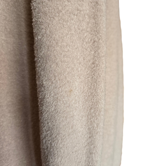 Barefoot Dreams CozyChic Lite Island Wrap, Size S/M - Picture 9 of 9